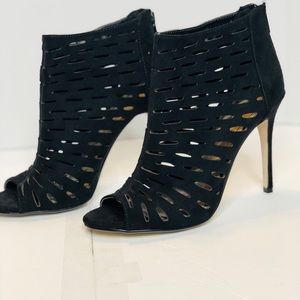 ANNE MICHELLE. Women Peep Toe Perpex Cut